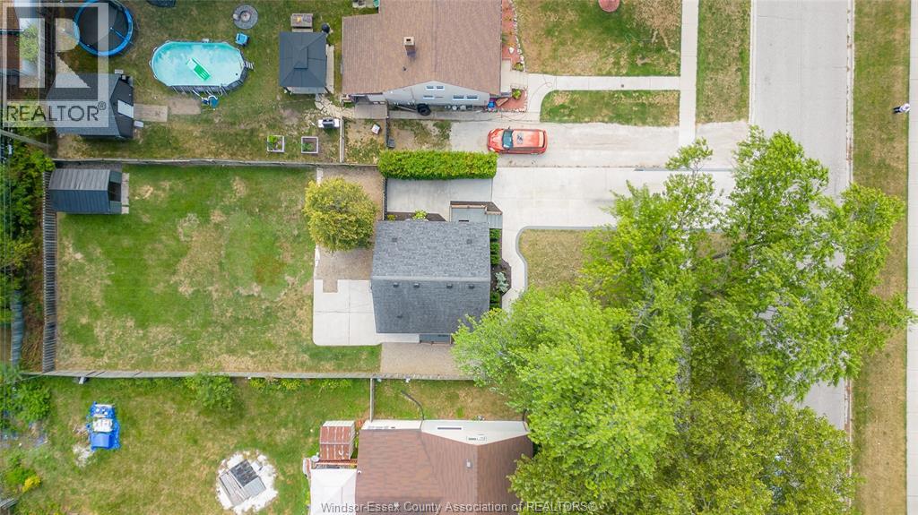 Photo 30 of 1632 Bernard Road, Windsor ON