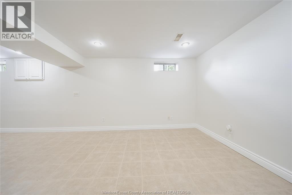 Photo 35 of 1632 Bernard Road, Windsor ON