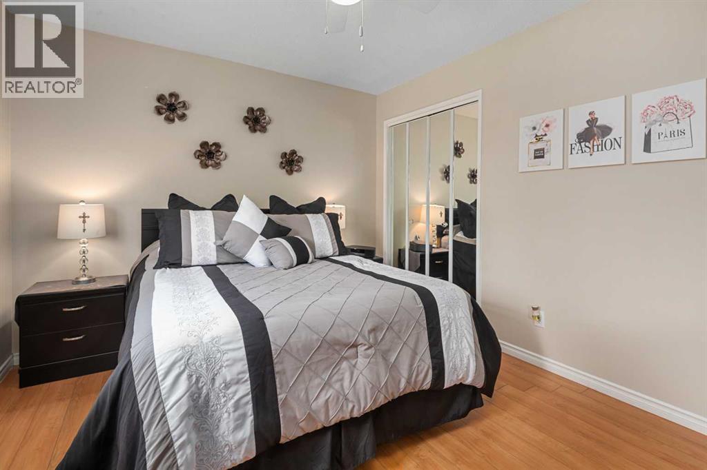 Photo 16 of 156 Rundlehill Drive Ne, Calgary AB