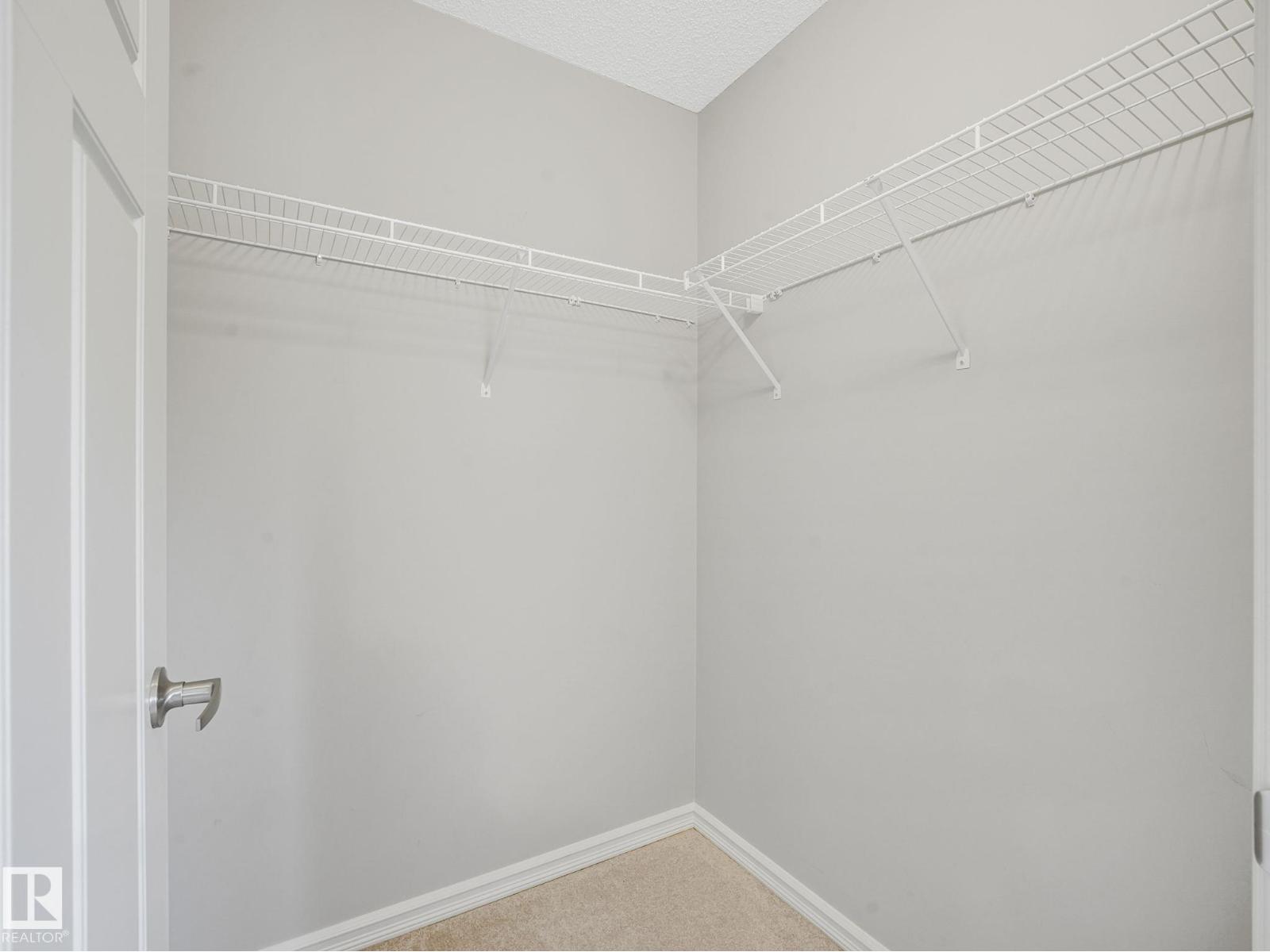 Photo 24 of 821 36 A Av Nw, Edmonton AB
