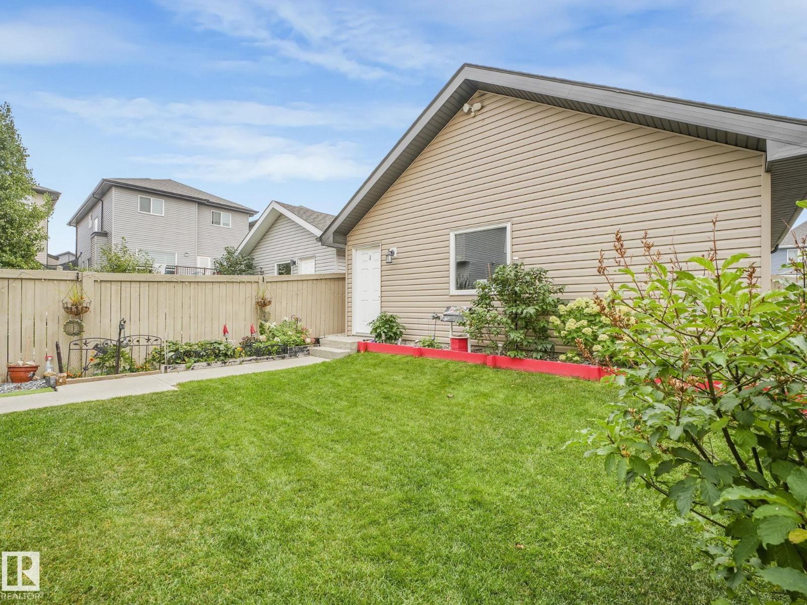 Photo 44 of 821 36 A Av Nw, Edmonton AB
