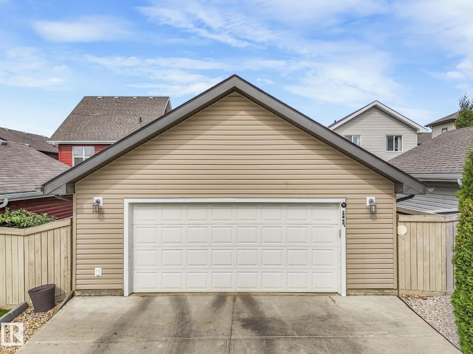 Photo 46 of 821 36 A Av Nw, Edmonton AB
