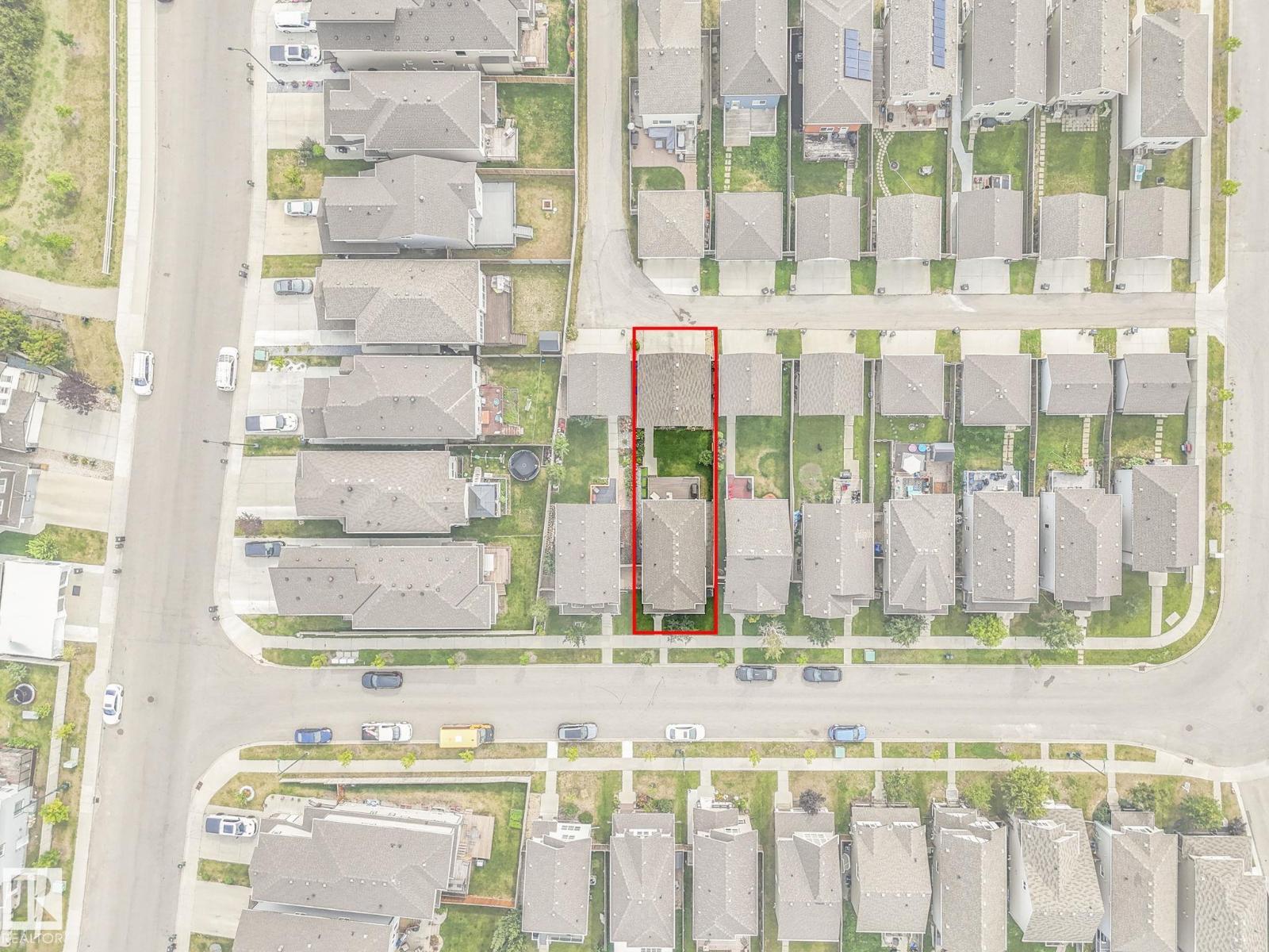 Photo 48 of 821 36 A Av Nw, Edmonton AB