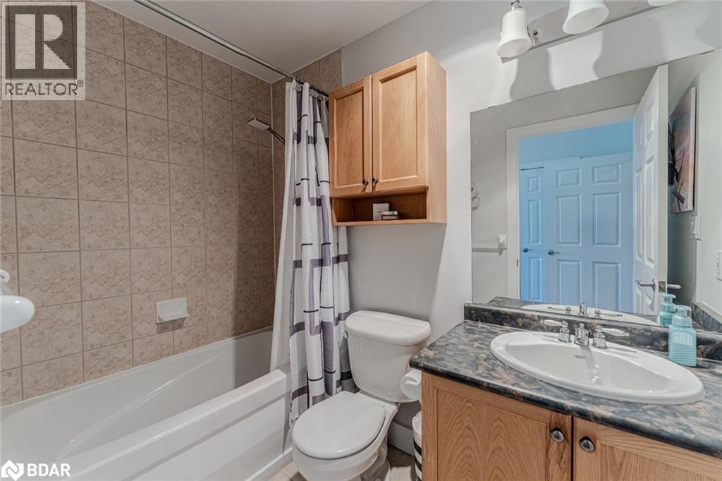 Photo 12 of 140 Cedar Island Road Unit 401, Orillia ON