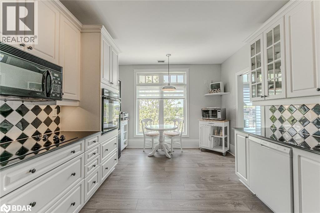 Photo 3 of 140 Cedar Island Road Unit 401, Orillia ON