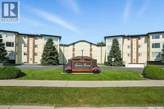 Photo 1 of 307 103 Keevil Crescent, Saskatoon SK