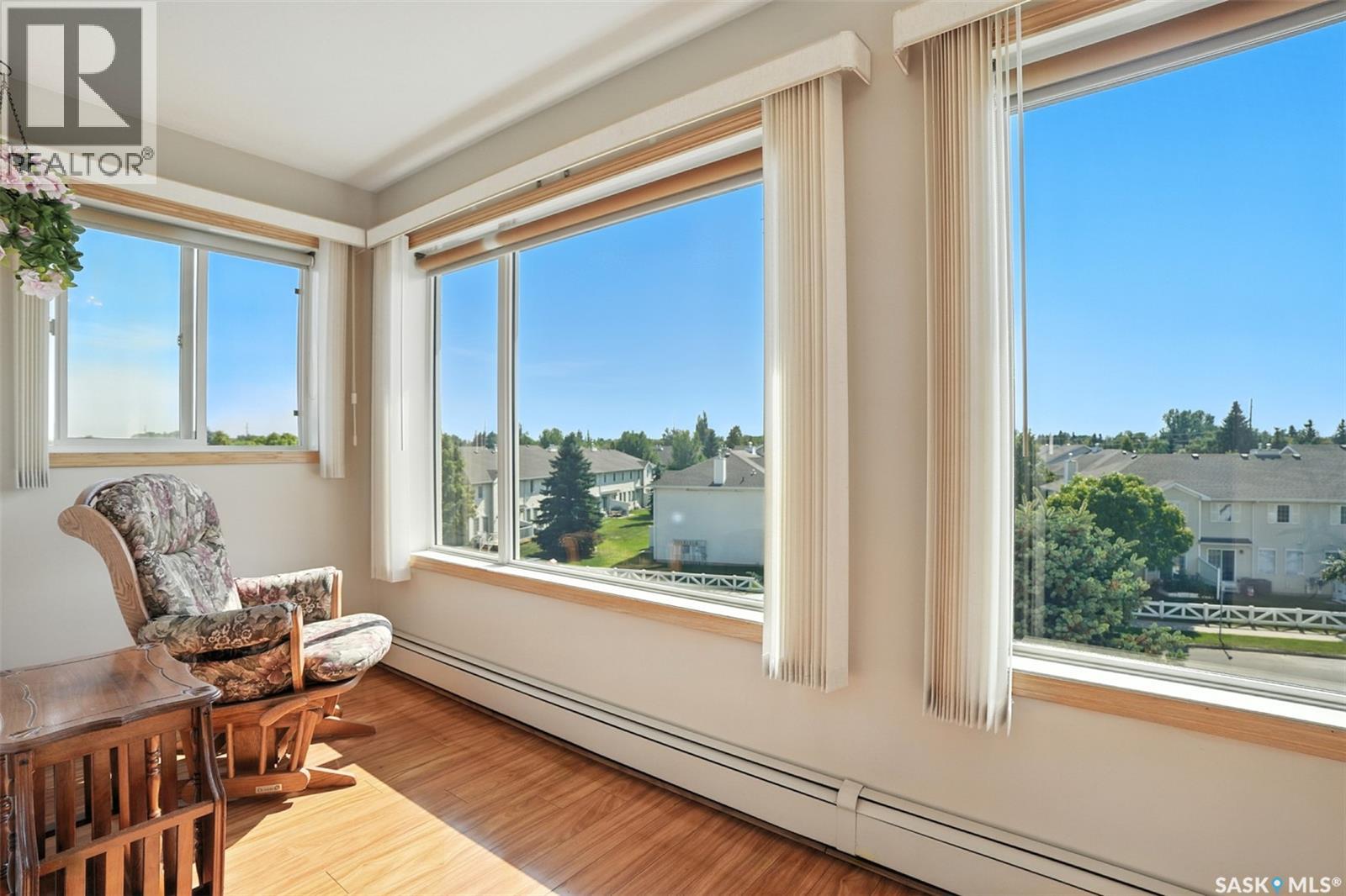 Photo 8 of 307 103 Keevil Crescent, Saskatoon SK