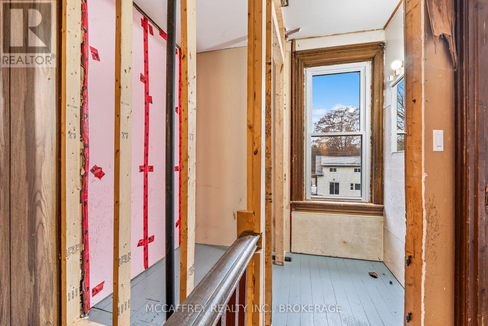 Photo 19 of 338 Burridge Road E, Frontenac ON