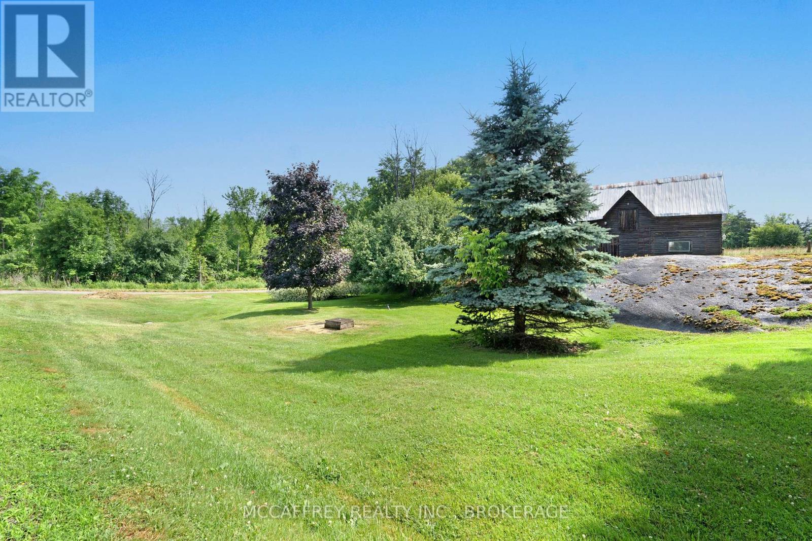 Photo 29 of 338 Burridge Road E, Frontenac ON