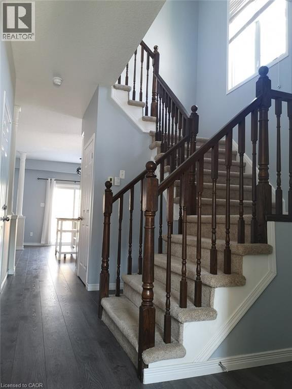 Photo 5 of 559 Wood Nettle Way, Waterloo ON