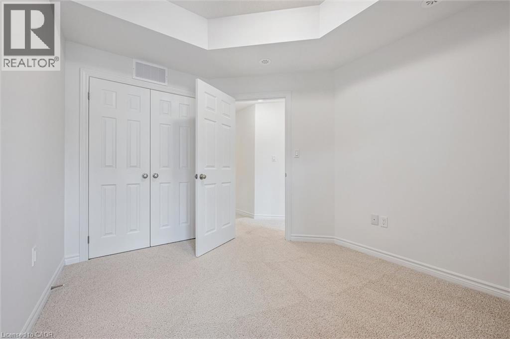 Photo 11 of 51 Lomond Lane, Kitchener ON