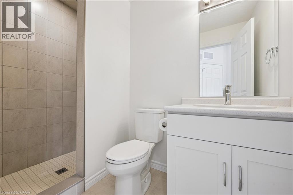 Photo 15 of 51 Lomond Lane, Kitchener ON