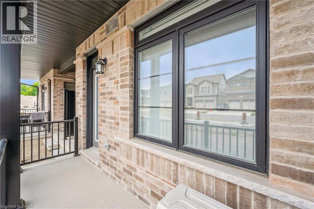 Photo 19 of 51 Lomond Lane, Kitchener ON