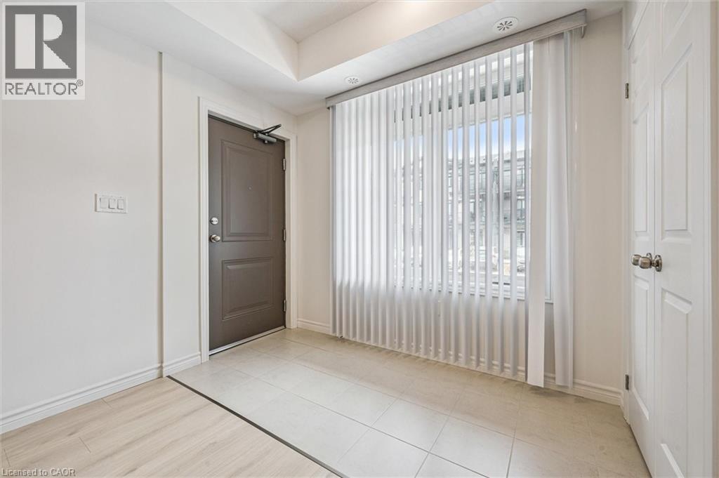 Photo 2 of 51 Lomond Lane, Kitchener ON