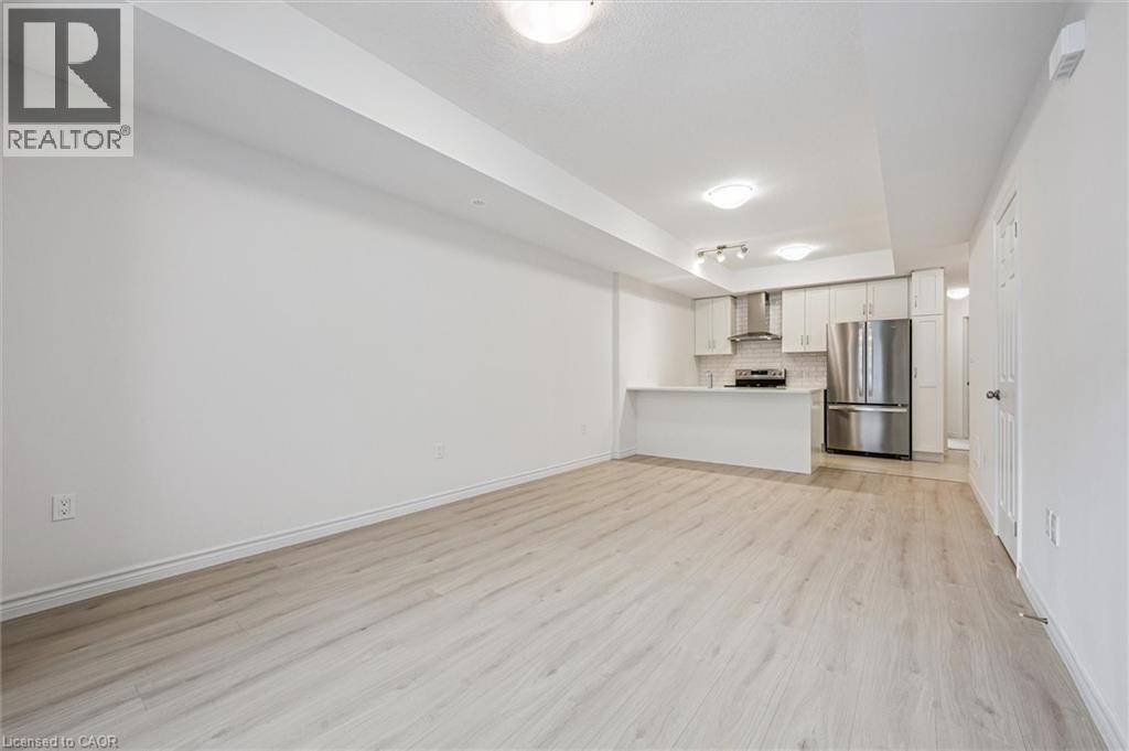 Photo 5 of 51 Lomond Lane, Kitchener ON