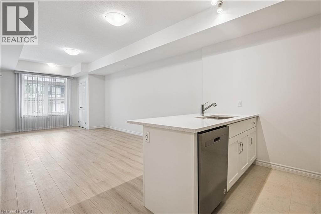 Photo 9 of 51 Lomond Lane, Kitchener ON