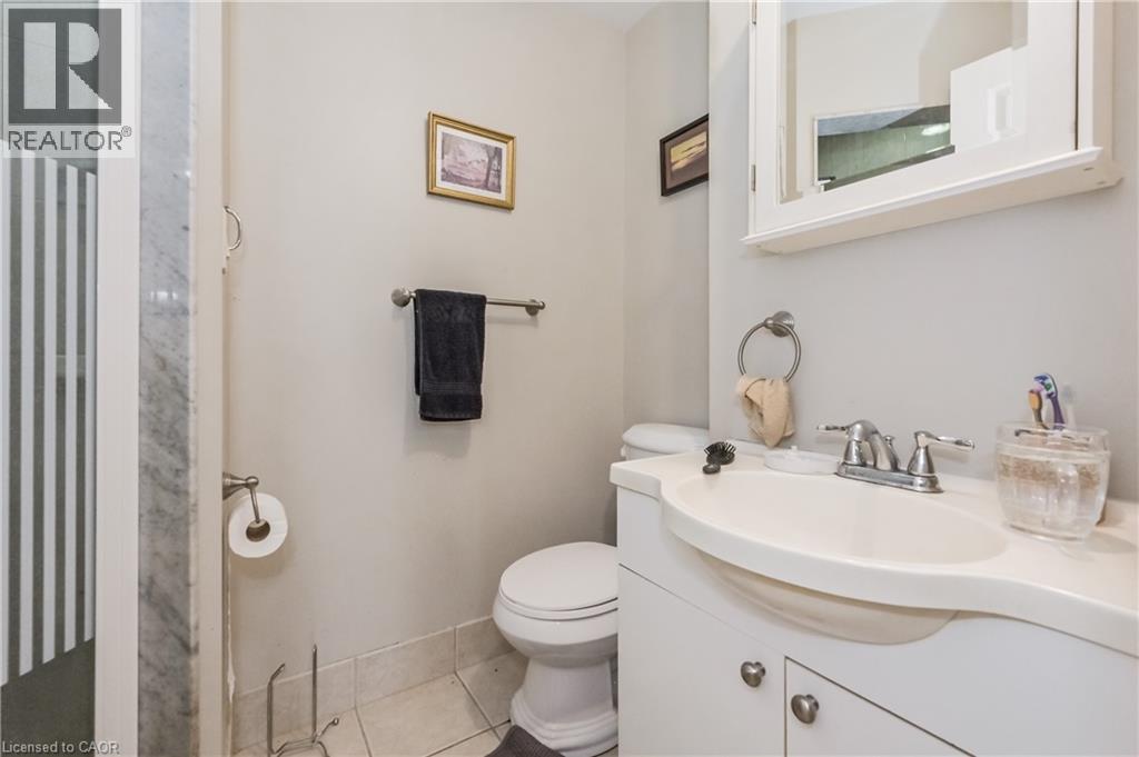 Photo 9 of 213 Main Street E, Palmerston ON
