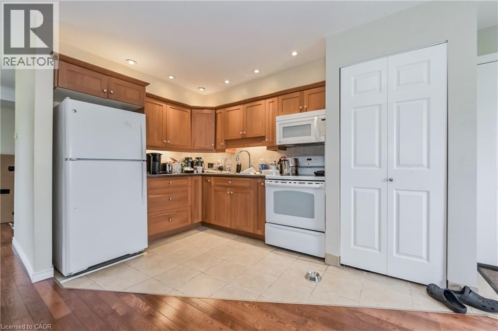 Photo 20 of 210 York Street, Palmerston ON