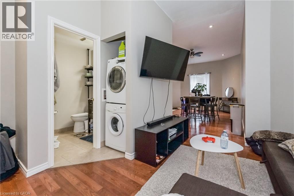 Photo 7 of 210 York Street, Palmerston ON