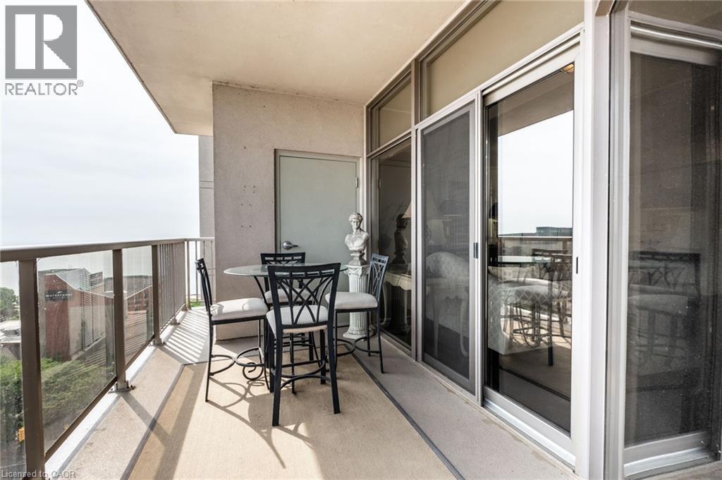 Photo 17 of 1477 Lakeshore Road Unit 1102, Burlington ON