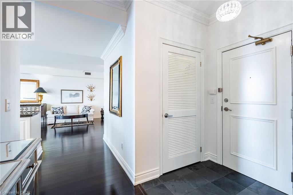 Photo 3 of 1477 Lakeshore Road Unit 1102, Burlington ON