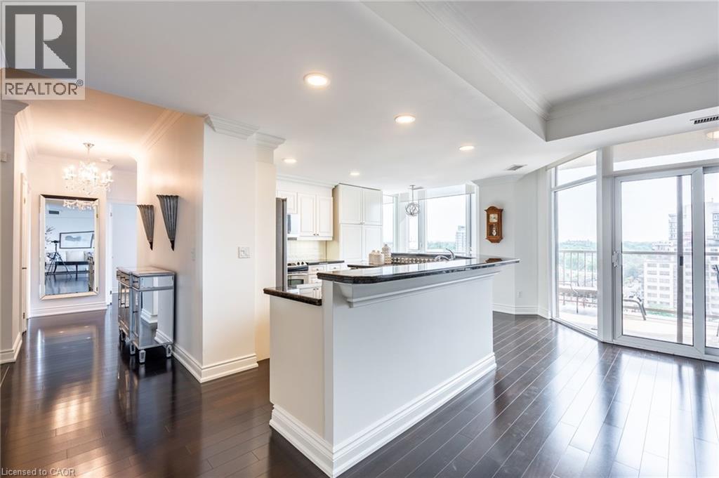 Photo 6 of 1477 Lakeshore Road Unit 1102, Burlington ON