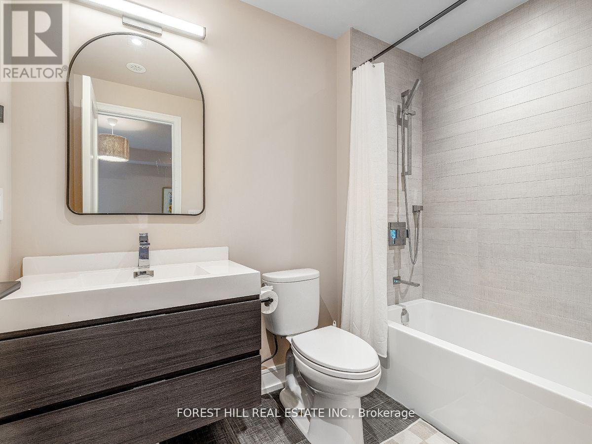 Photo 13 of 534 Rushton Road, Toronto ON