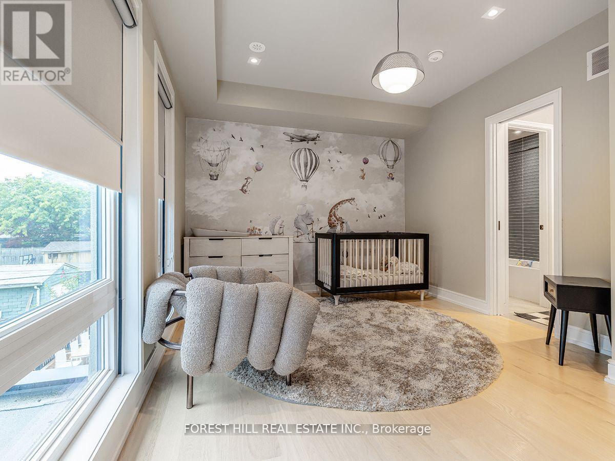 Photo 15 of 534 Rushton Road, Toronto ON