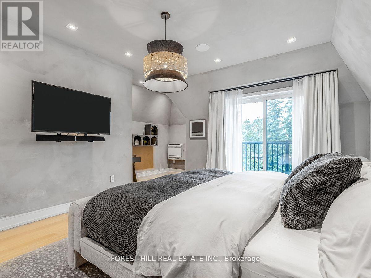 Photo 20 of 534 Rushton Road, Toronto ON