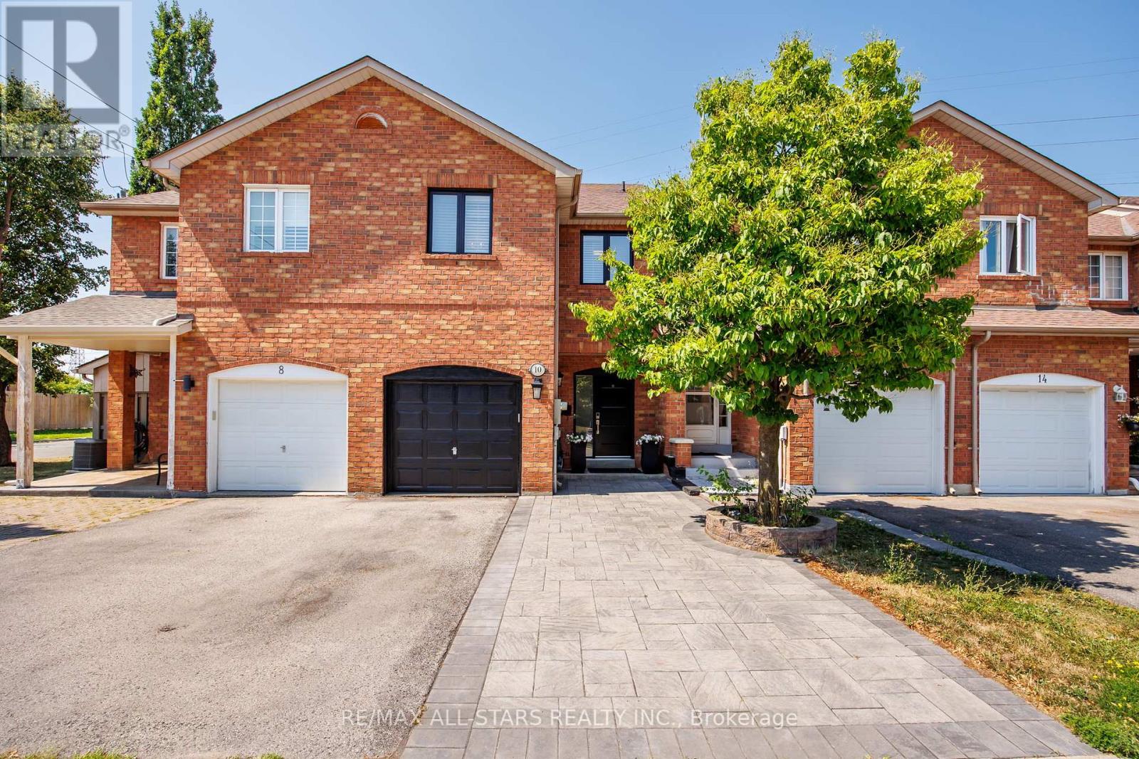 Photo 1 of 10 Sufi Crescent, Toronto ON