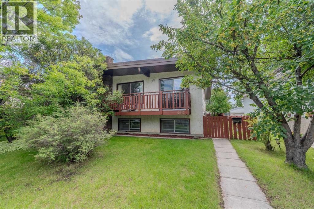 Photo 1 of 5843 66 Avenue Nw, Calgary AB