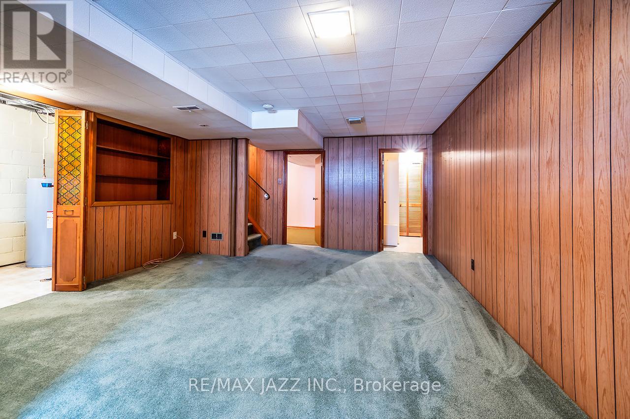 Photo 15 of 114 Fernhill Boulevard, Oshawa ON