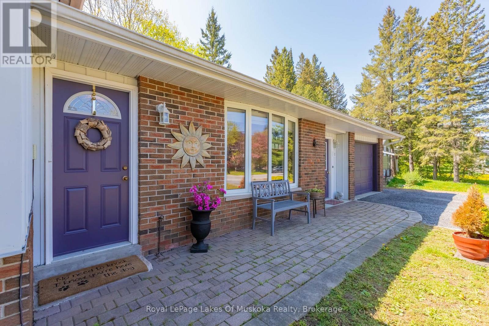 Photo 3 of 11 Meadow Park Drive, Huntsville ON