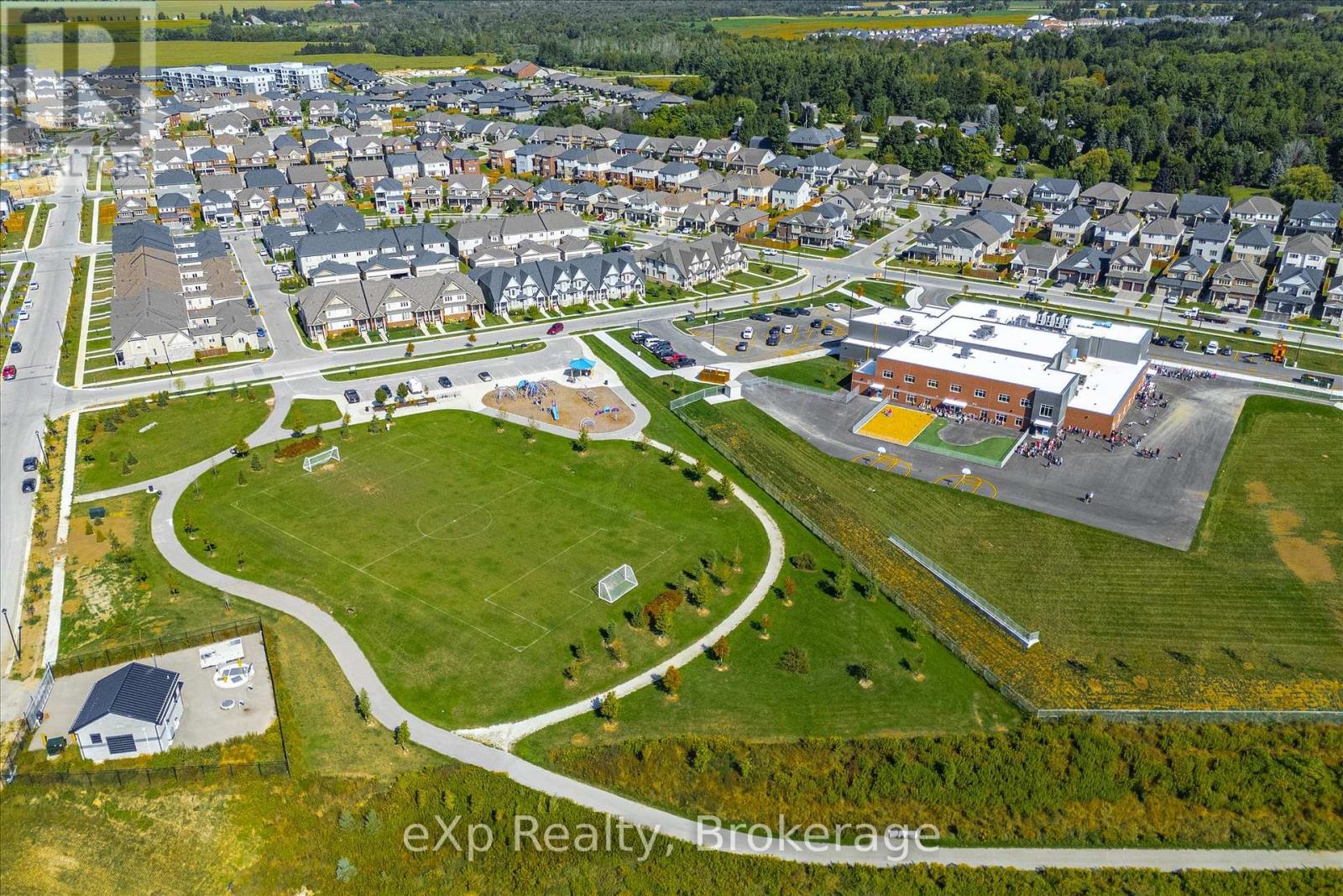 Photo 47 of 45 Elliot Avenue E, Centre Wellington ON