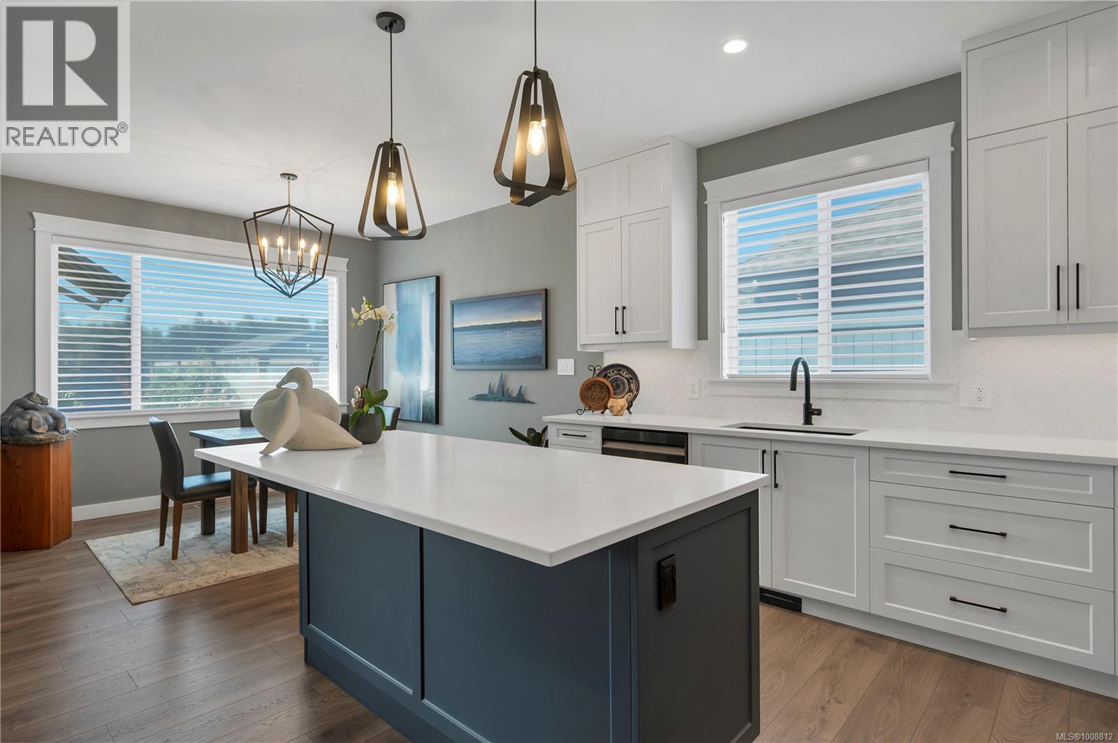 Photo 12 of 2117 Evergreen Rd, Campbell River BC