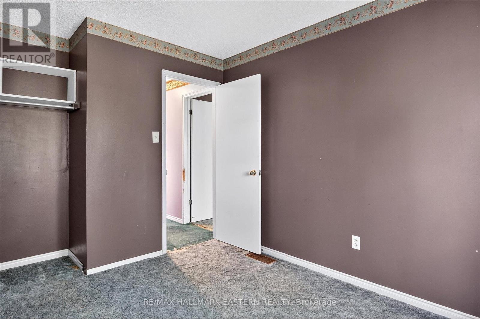Photo 27 of 1200 Huntington Circle, Peterborough West ON