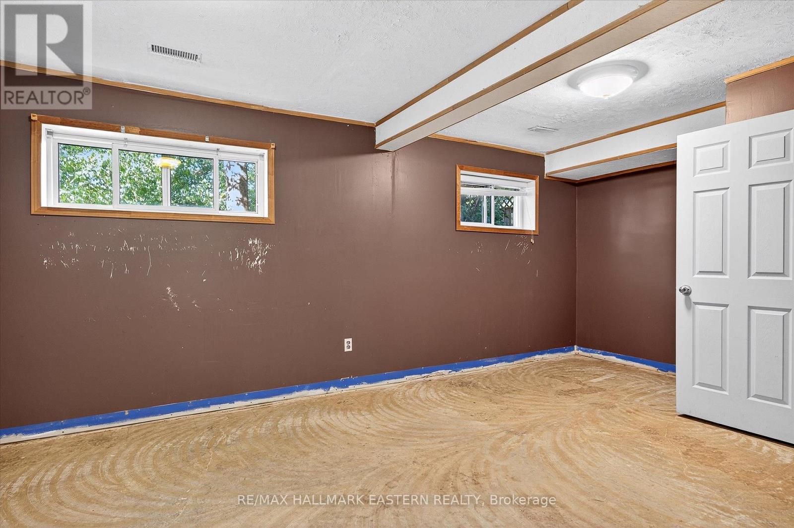 Photo 36 of 1200 Huntington Circle, Peterborough West ON
