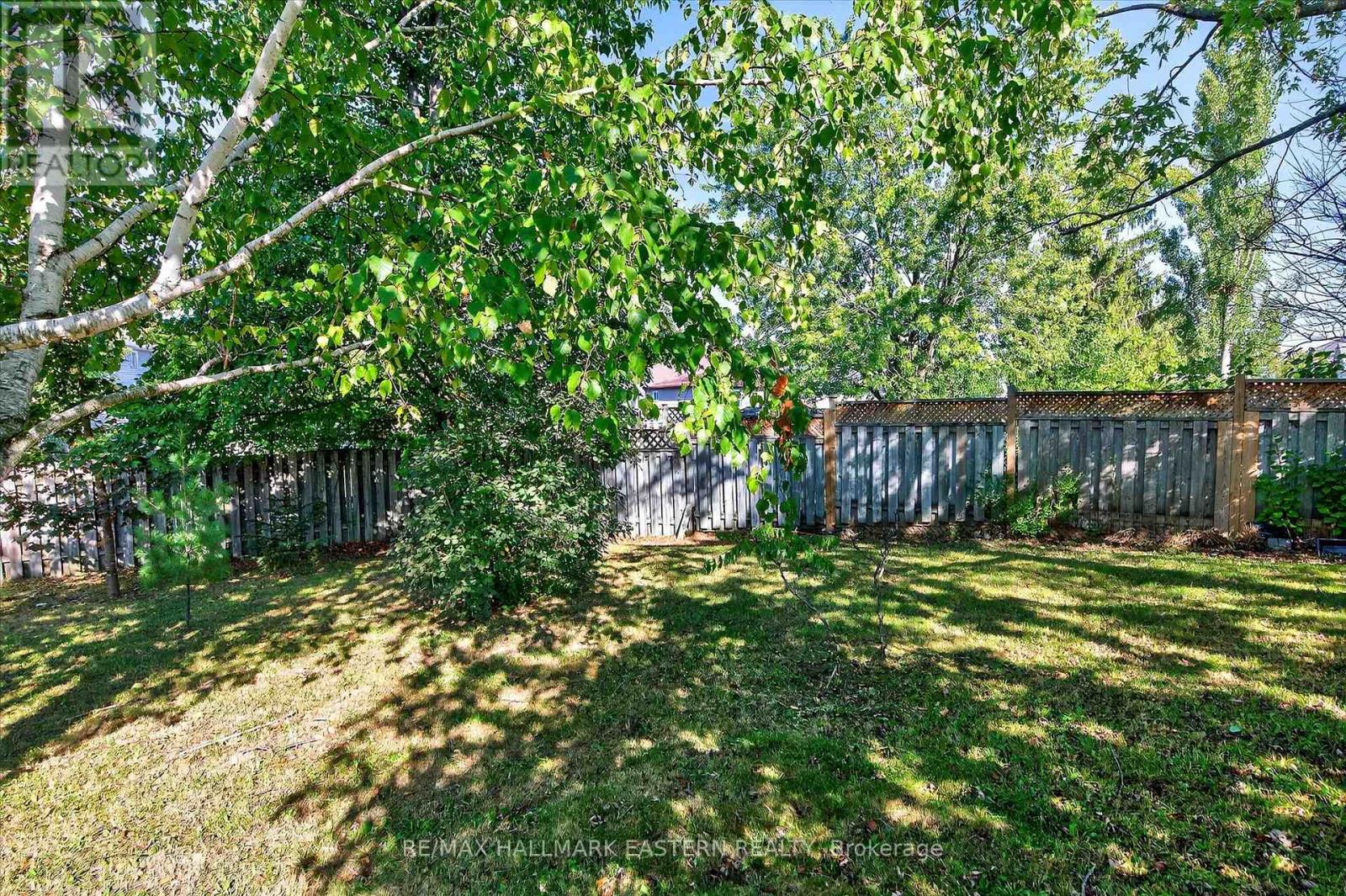 Photo 48 of 1200 Huntington Circle, Peterborough West ON
