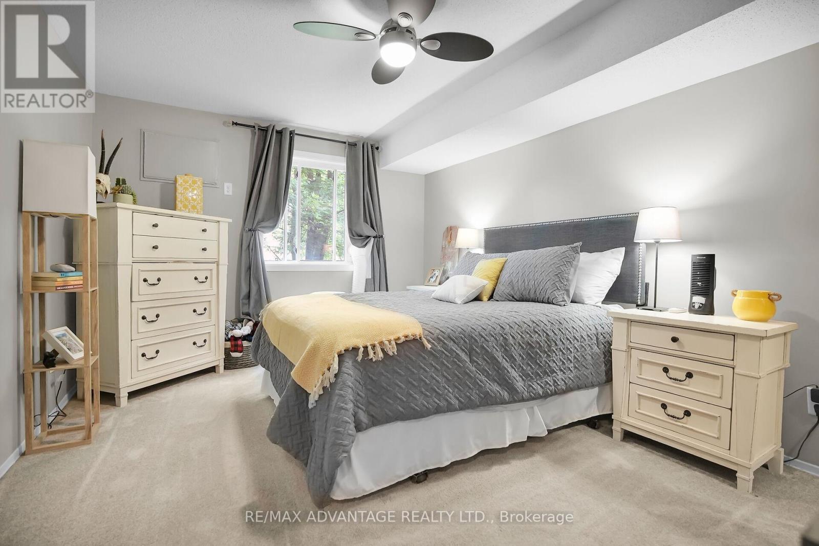 Photo 14 of 215 725 Deveron Crescent, London South ON