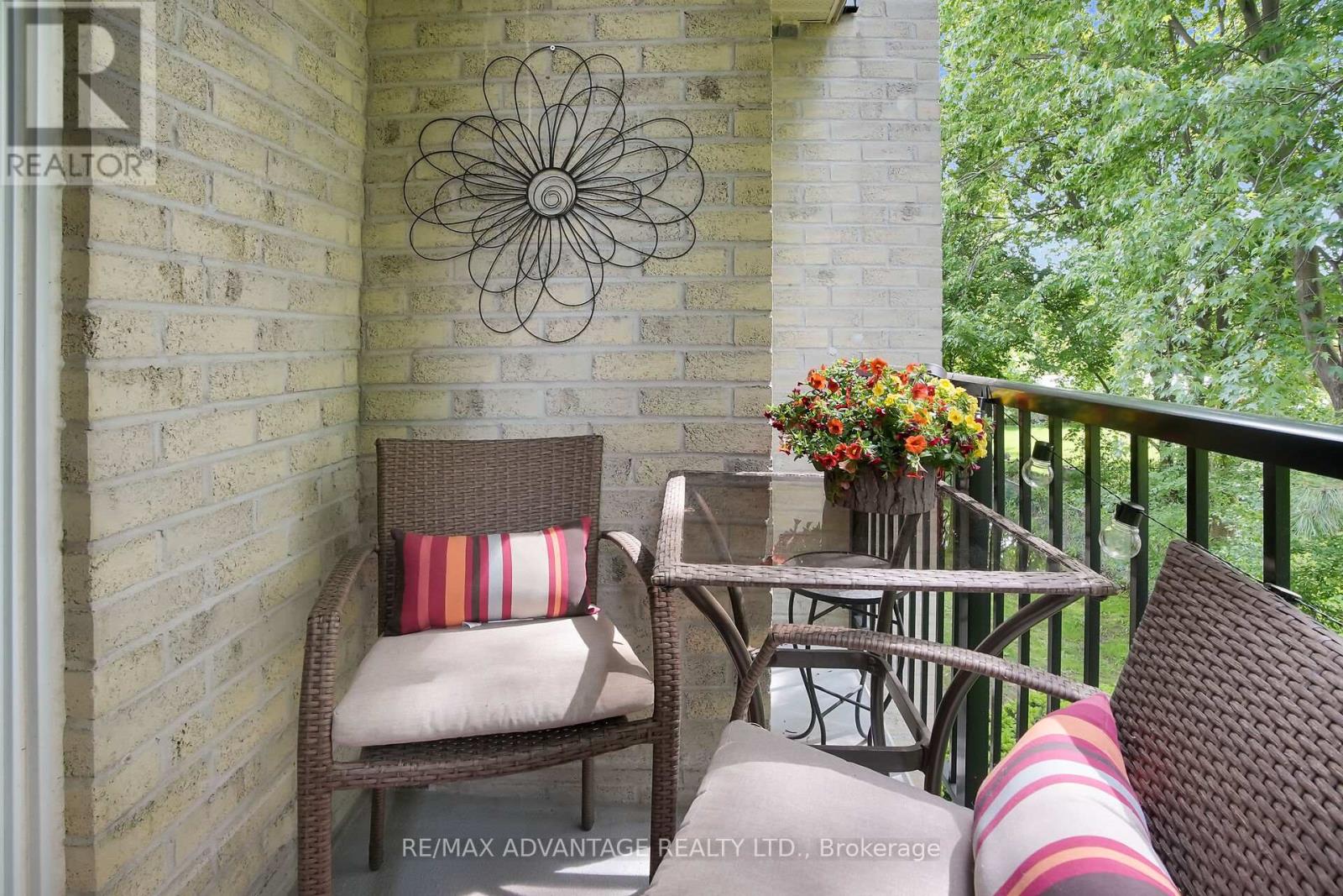 Photo 20 of 215 725 Deveron Crescent, London South ON