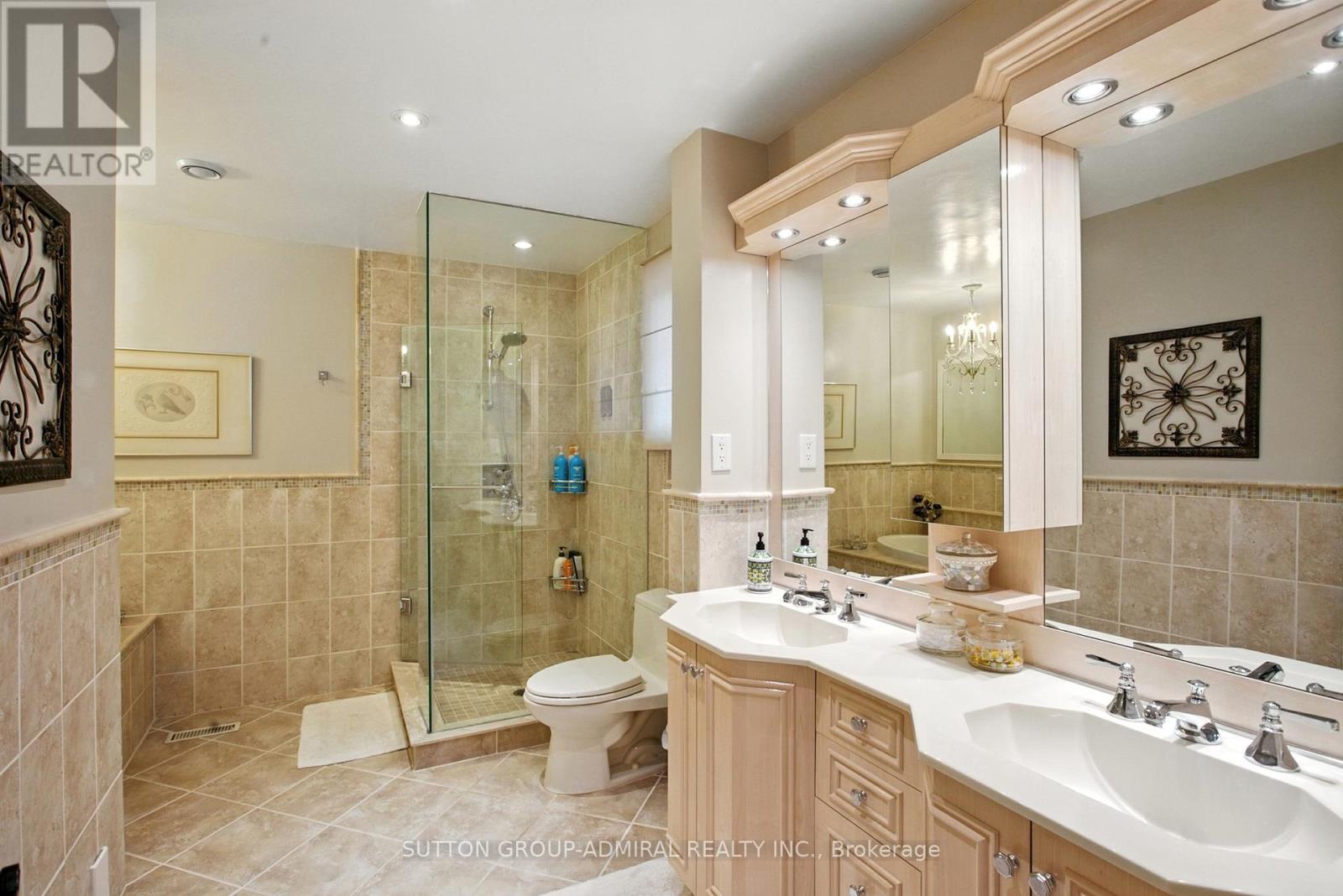 Photo 18 of 12 Glendale Road, Markham ON