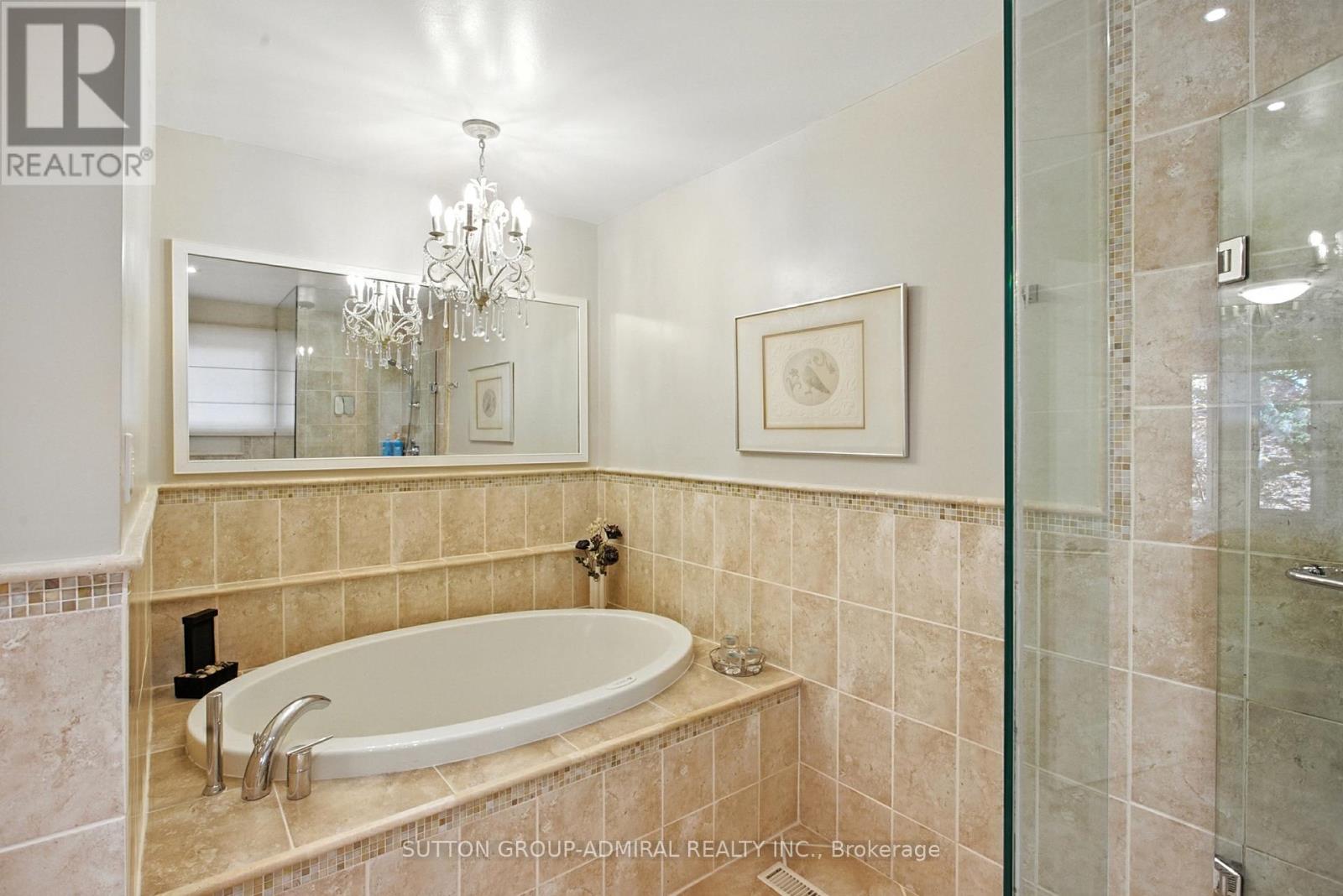 Photo 19 of 12 Glendale Road, Markham ON