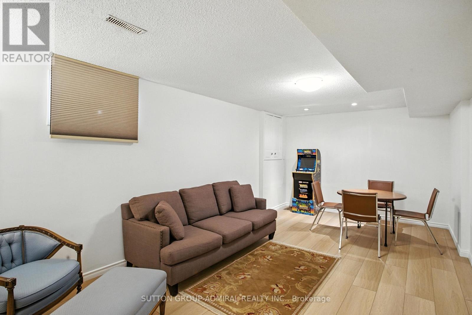 Photo 28 of 12 Glendale Road, Markham ON