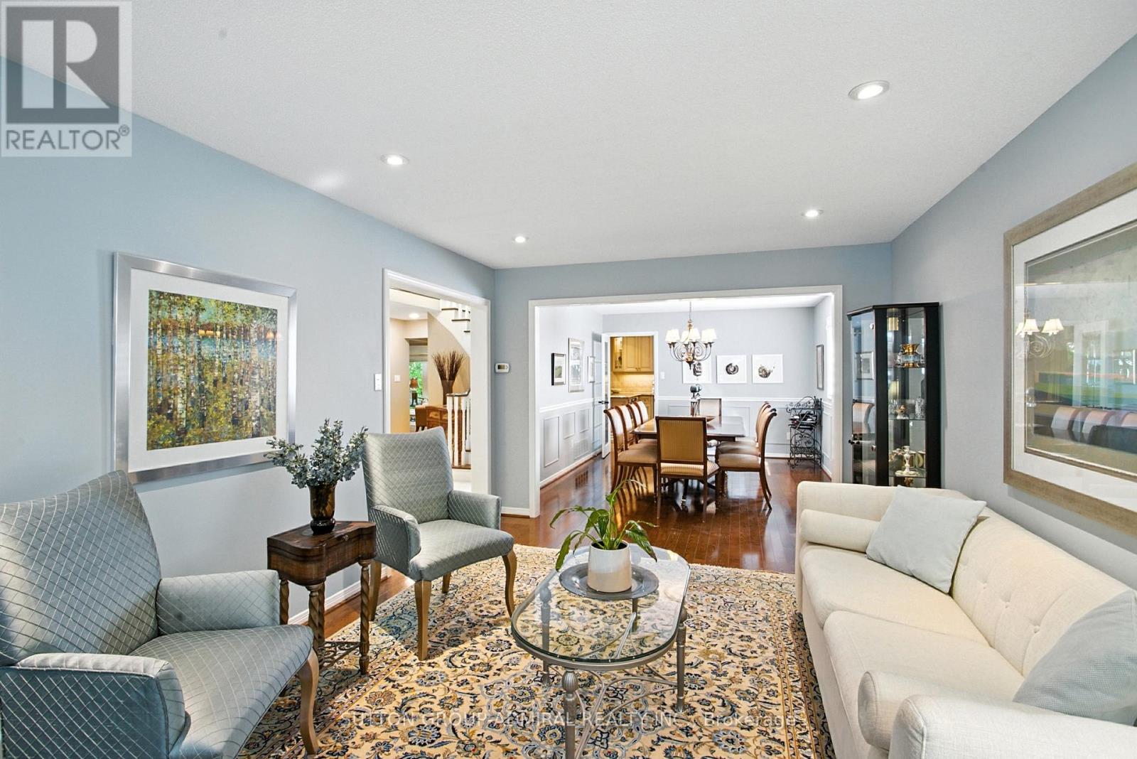 Photo 5 of 12 Glendale Road, Markham ON