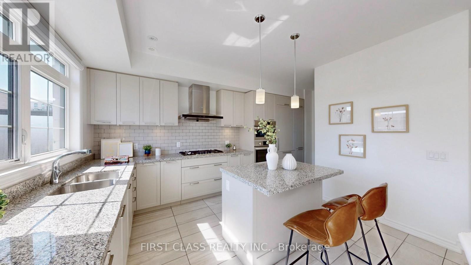 Photo 10 of 91 William Saville Street, Markham ON