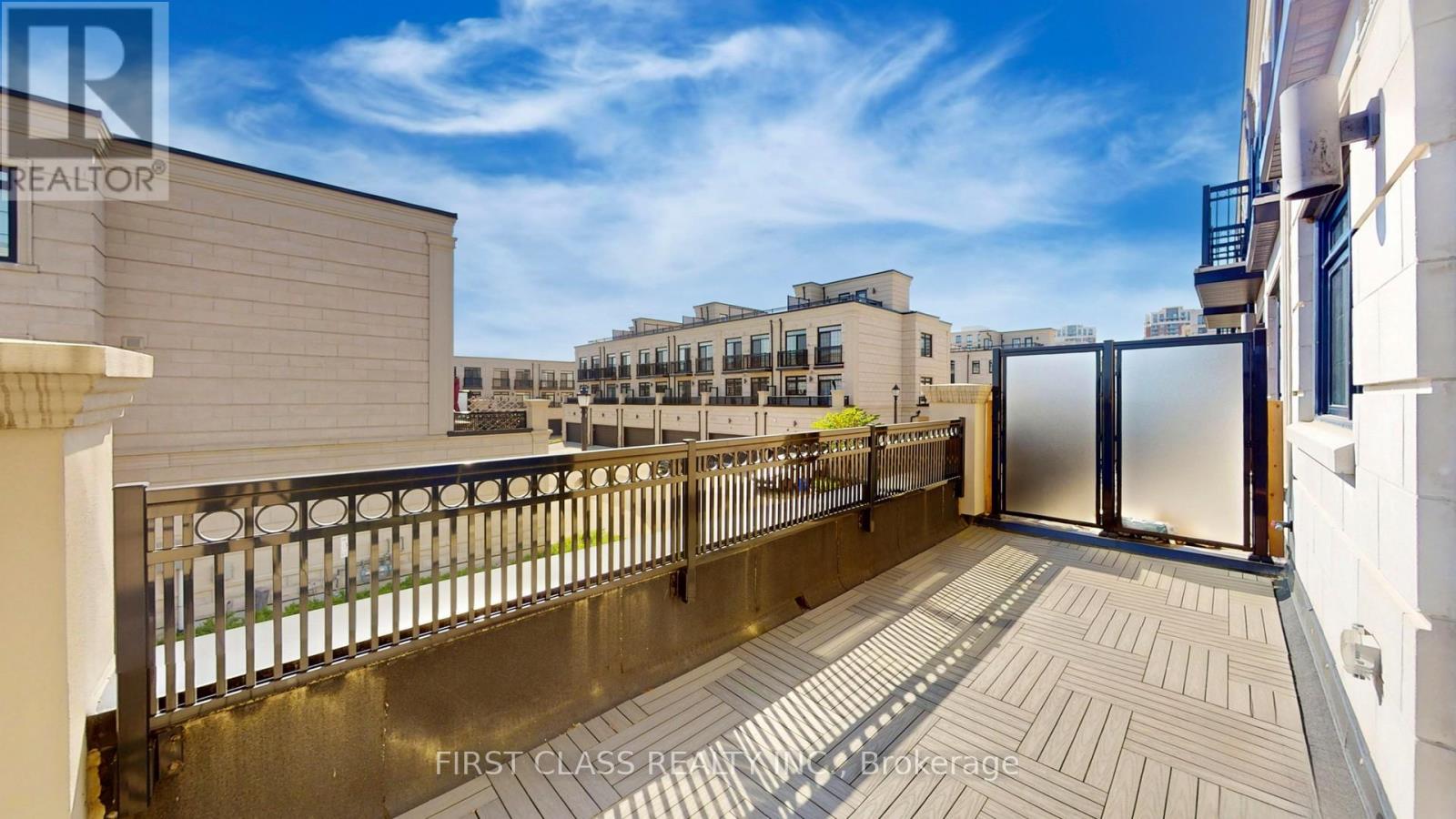 Photo 36 of 91 William Saville Street, Markham ON
