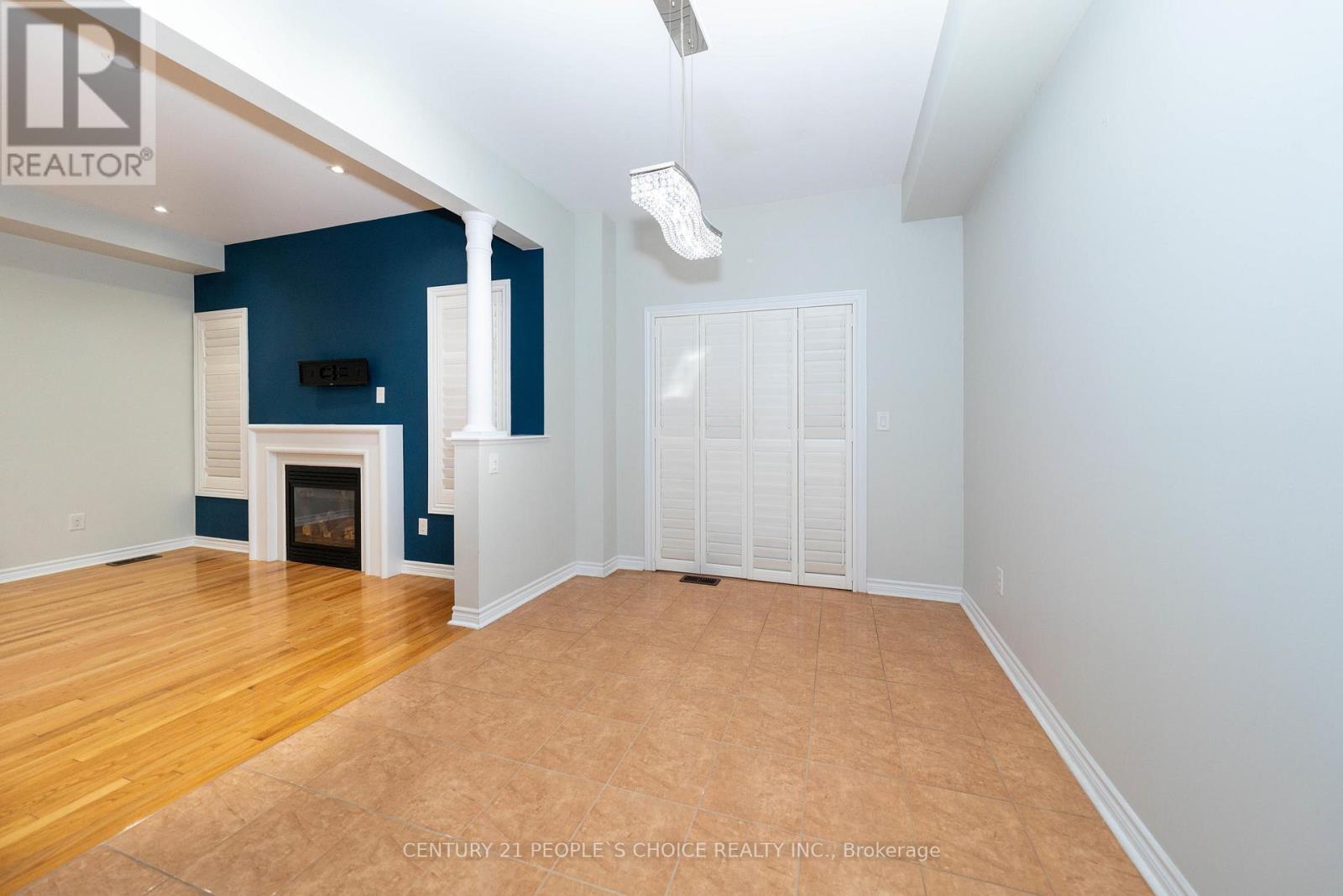 Photo 11 of Upper 38 Vettese Court, Markham ON