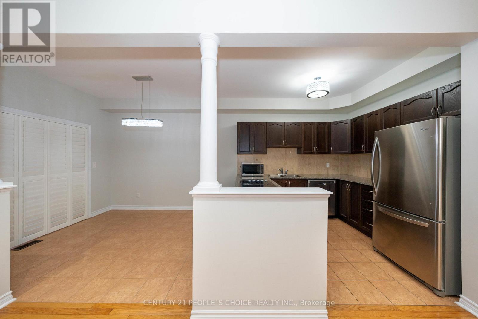 Photo 9 of Upper 38 Vettese Court, Markham ON