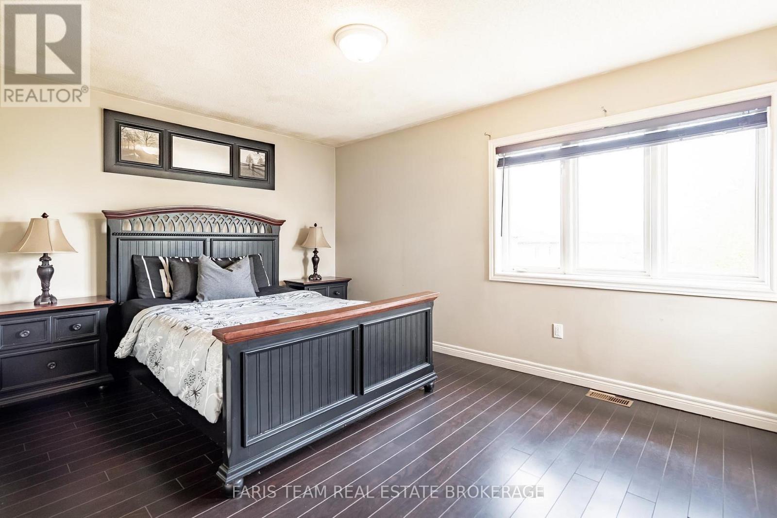 Photo 13 of 1244 Mary Lou Street, Innisfil ON