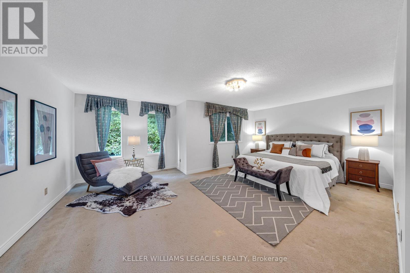 Photo 25 of 50 Summerdale Drive, Markham ON